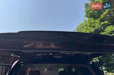 Внедорожник / Кроссовер Toyota Land Cruiser 2004 в 