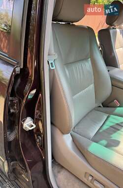 Внедорожник / Кроссовер Toyota Land Cruiser 2004 в 
