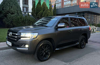 Позашляховик / Кросовер Toyota Land Cruiser 2020 в Дніпрі