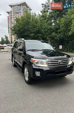 Внедорожник / Кроссовер Toyota Land Cruiser 2013 в Киеве