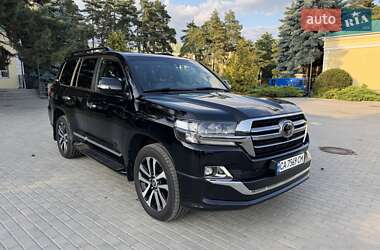 Внедорожник / Кроссовер Toyota Land Cruiser 2018 в Умани