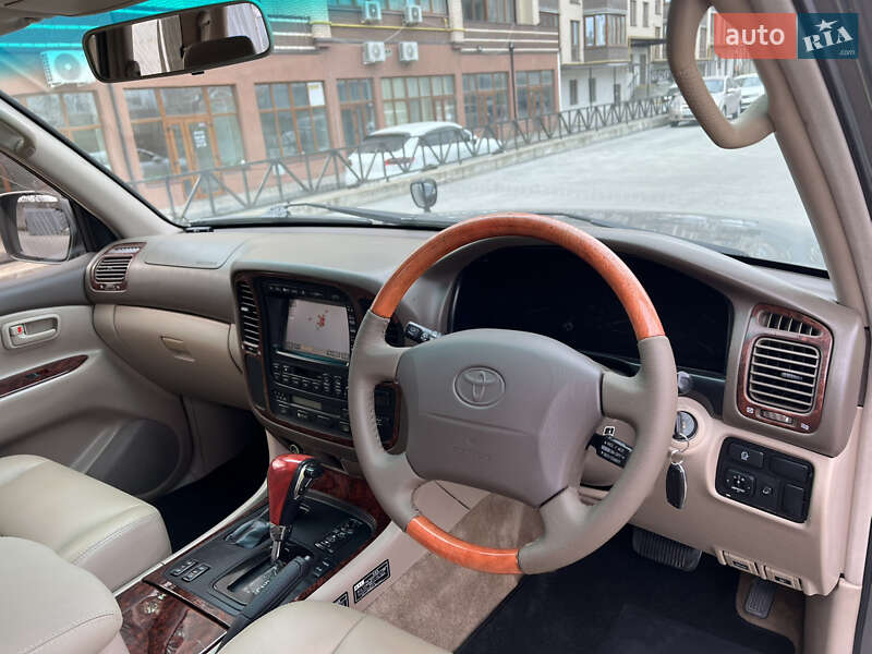 Внедорожник / Кроссовер Toyota Land Cruiser 1999 в Черноморске