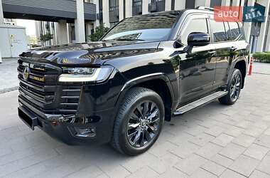 Внедорожник / Кроссовер Toyota Land Cruiser 2022 в Киеве