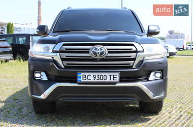 Внедорожник / Кроссовер Toyota Land Cruiser 2016 в 