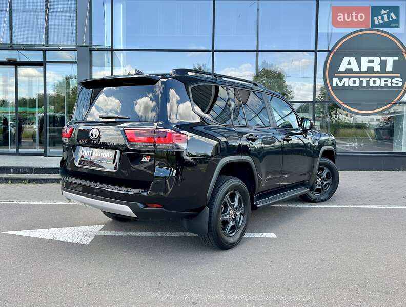 Внедорожник / Кроссовер Toyota Land Cruiser 2023 в Киеве