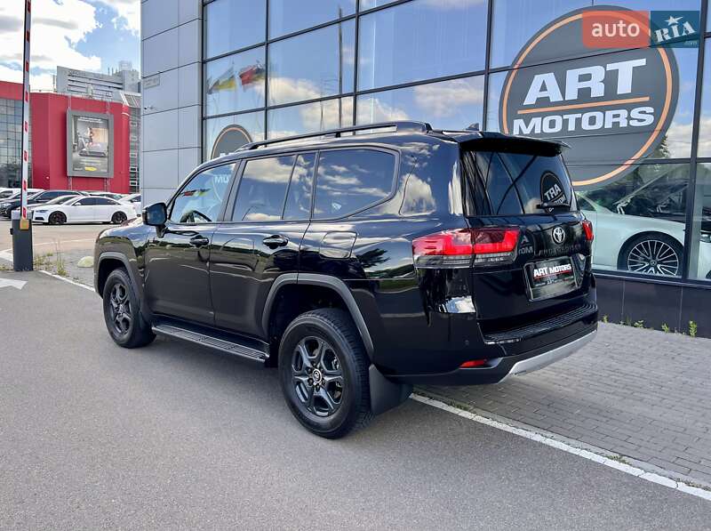 Внедорожник / Кроссовер Toyota Land Cruiser 2023 в Киеве