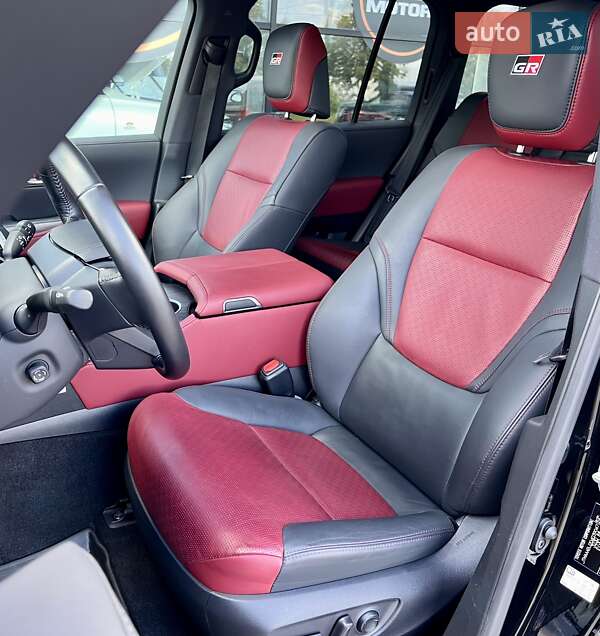 Внедорожник / Кроссовер Toyota Land Cruiser 2023 в Киеве