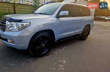 Позашляховик / Кросовер Toyota Land Cruiser 2010 в Києві