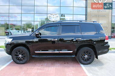Позашляховик / Кросовер Toyota Land Cruiser 2019 в 