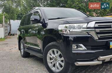 Внедорожник / Кроссовер Toyota Land Cruiser 2020 в Киеве