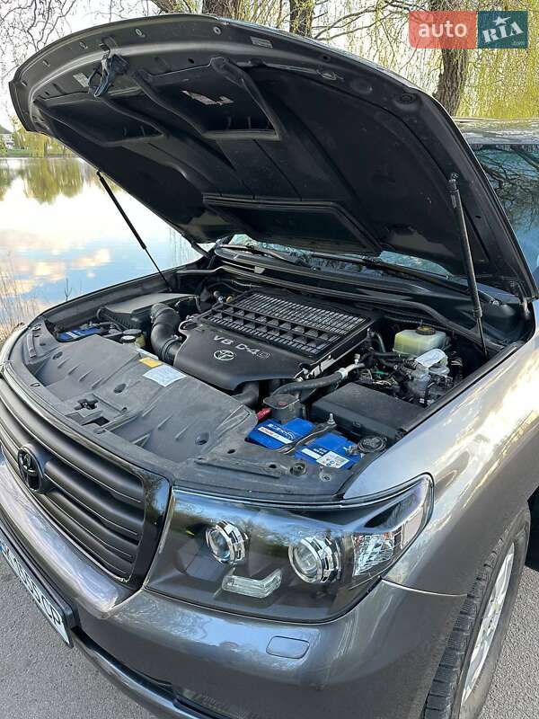 Внедорожник / Кроссовер Toyota Land Cruiser 2008 в Ровно фото 3 Внедорожник / Кроссовер Toyota Land Cruiser 2008 в Ровно