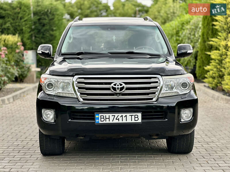 Внедорожник / Кроссовер Toyota Land Cruiser 2013 в Одессе