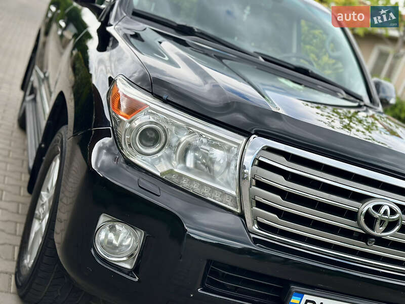 Внедорожник / Кроссовер Toyota Land Cruiser 2013 в Одессе