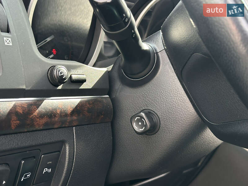 Внедорожник / Кроссовер Toyota Land Cruiser 2013 в Одессе