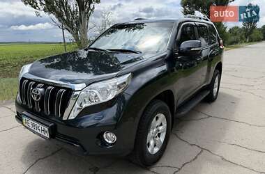 Позашляховик / Кросовер Toyota Land Cruiser 2014 в Дніпрі