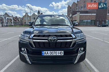 Внедорожник / Кроссовер Toyota Land Cruiser 2020 в Киеве
