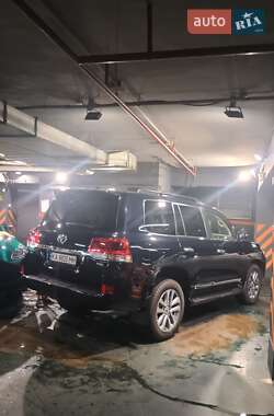 Внедорожник / Кроссовер Toyota Land Cruiser 2020 в Киеве