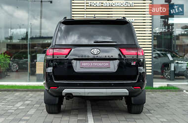 Внедорожник / Кроссовер Toyota Land Cruiser 2023 в 