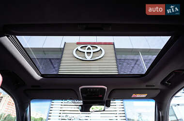 Внедорожник / Кроссовер Toyota Land Cruiser 2023 в 
