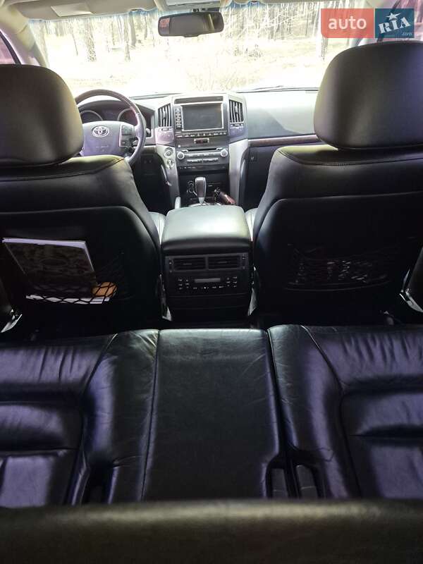 Внедорожник / Кроссовер Toyota Land Cruiser 2011 в Киеве