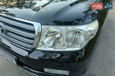 Внедорожник / Кроссовер Toyota Land Cruiser 2011 в 