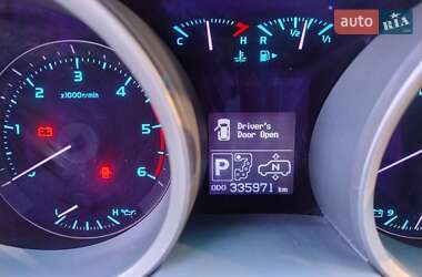 Внедорожник / Кроссовер Toyota Land Cruiser 2011 в 