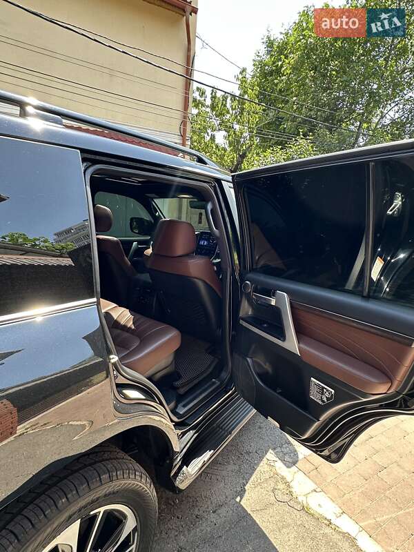 Внедорожник / Кроссовер Toyota Land Cruiser 2020 в Одессе фото 13 Внедорожник / Кроссовер Toyota Land Cruiser 2020 в Одессе