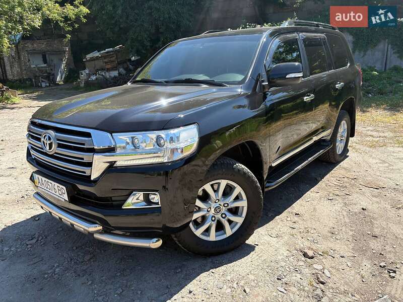 Toyota Land Cruiser 2020