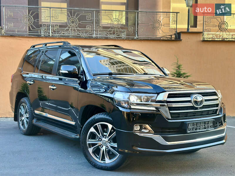 Toyota Land Cruiser 2019
