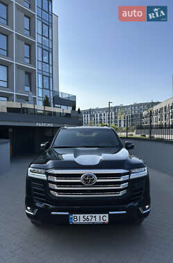 Внедорожник / Кроссовер Toyota Land Cruiser 2023 в Черкассах