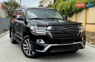 Внедорожник / Кроссовер Toyota Land Cruiser 2017 в Ужгороде