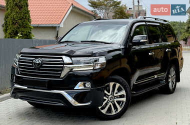 Внедорожник / Кроссовер Toyota Land Cruiser 2017 в Ужгороде