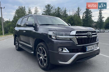 Внедорожник / Кроссовер Toyota Land Cruiser 2017 в Киеве