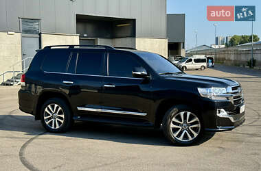 Внедорожник / Кроссовер Toyota Land Cruiser 2020 в 