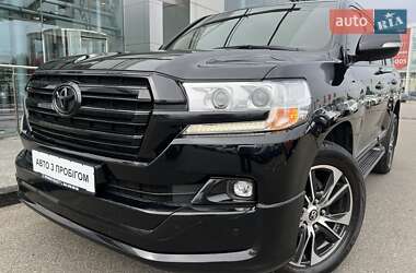 Внедорожник / Кроссовер Toyota Land Cruiser 2020 в Киеве