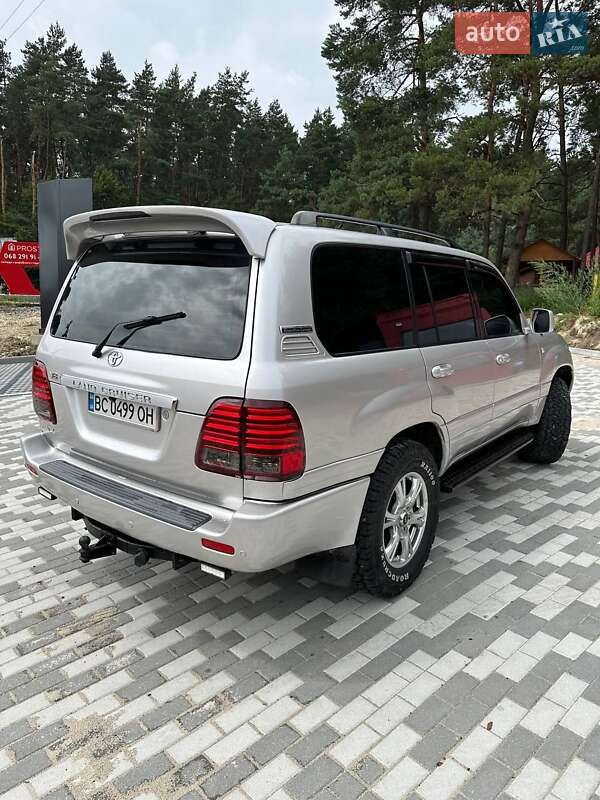Позашляховик / Кросовер Toyota Land Cruiser 2004 в Львові