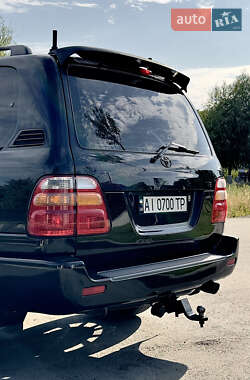 Внедорожник / Кроссовер Toyota Land Cruiser 2000 в 