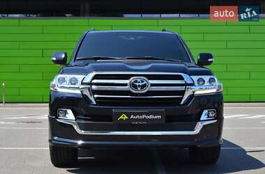 Позашляховик / Кросовер Toyota Land Cruiser 2017 в Києві