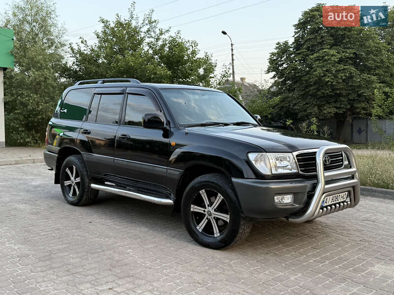 Позашляховик / Кросовер Toyota Land Cruiser 2001 в Броварах