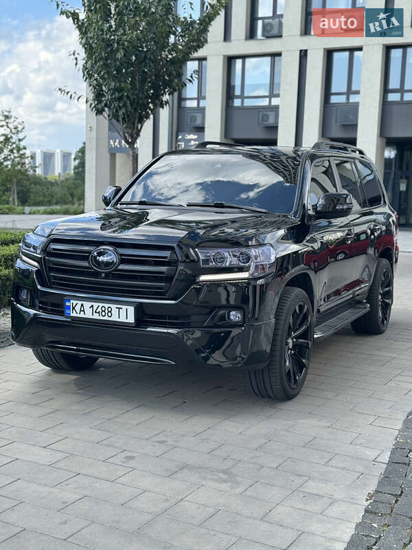 Toyota Land Cruiser 2016
