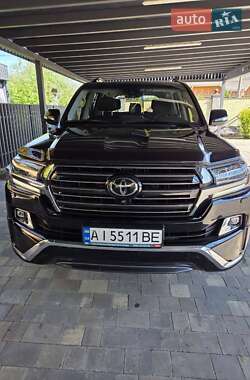 Позашляховик / Кросовер Toyota Land Cruiser 2017 в Києві