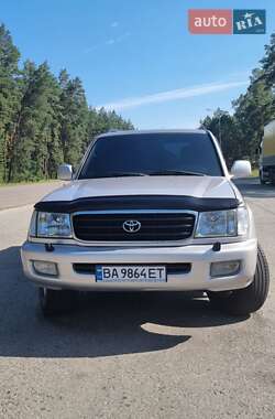 Позашляховик / Кросовер Toyota Land Cruiser 2000 в Охтирці