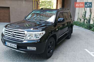 Внедорожник / Кроссовер Toyota Land Cruiser 2008 в Киеве