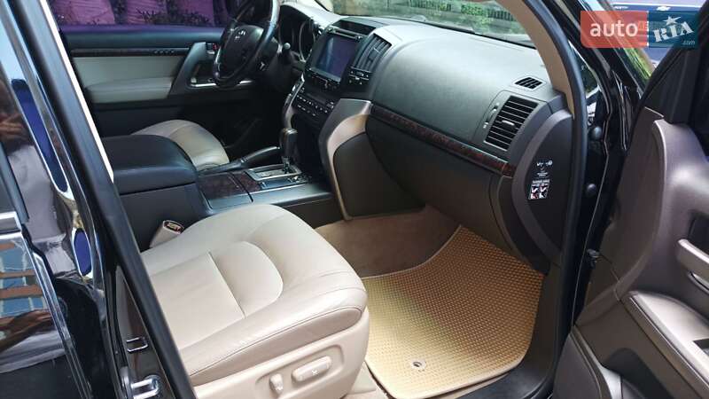 Позашляховик / Кросовер Toyota Land Cruiser 2008 в Вінниці