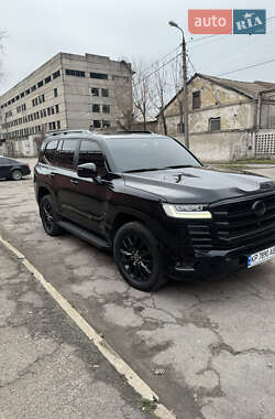 Позашляховик / Кросовер Toyota Land Cruiser 2022 в Дніпрі