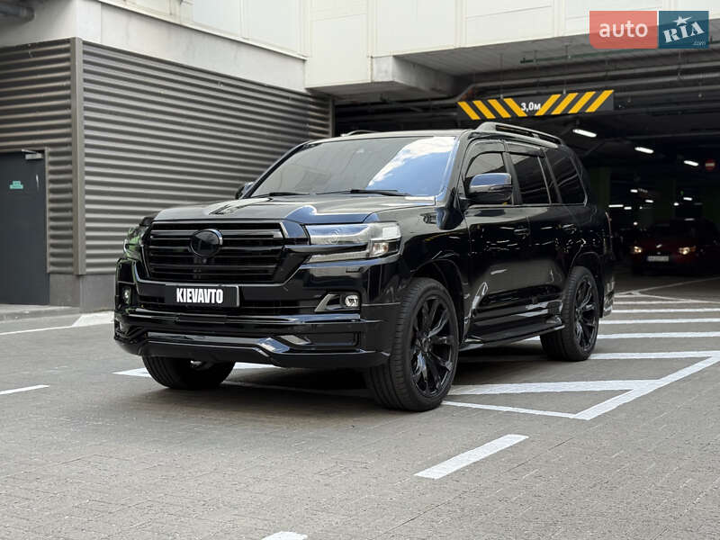 Toyota Land Cruiser 2016