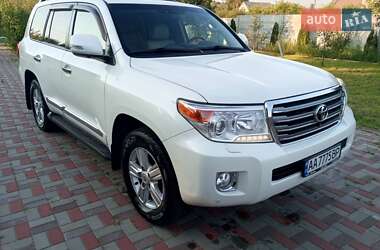 Toyota Land Cruiser 2014