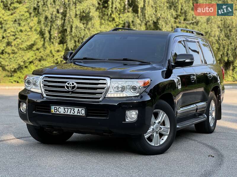 Позашляховик / Кросовер Toyota Land Cruiser 2014 в Трускавці фото 23 Позашляховик / Кросовер Toyota Land Cruiser 2014 в Трускавці