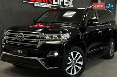 Позашляховик / Кросовер Toyota Land Cruiser 2017 в Тернополі