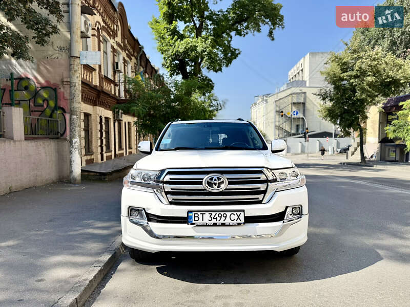 Внедорожник / Кроссовер Toyota Land Cruiser 2007 в Киеве